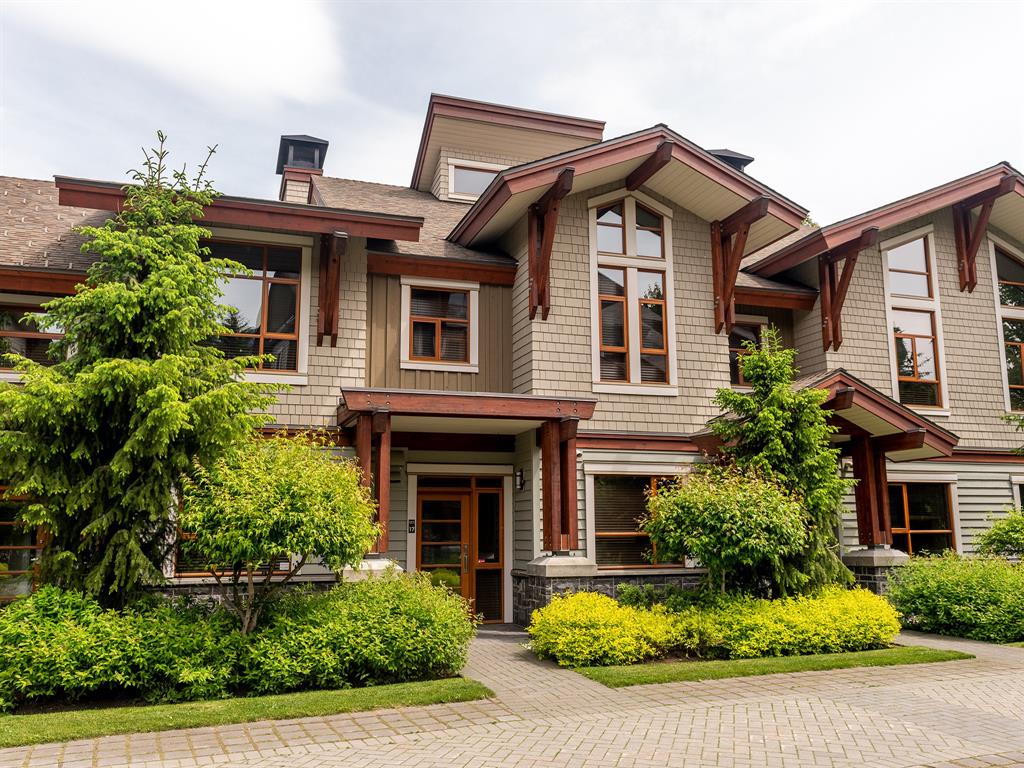 Fitzsimmons Walk townhomes in White Gold, Whistler