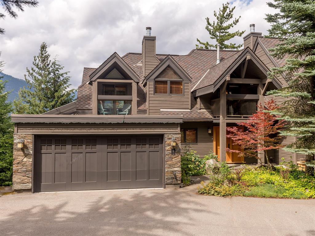 Cedar Ridge townhomes in Benchlands, Whistler