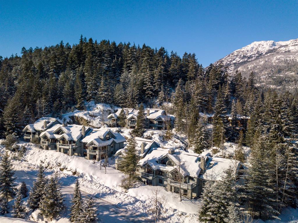 Falcon Ridge townhomes in Blueberry, Whistler