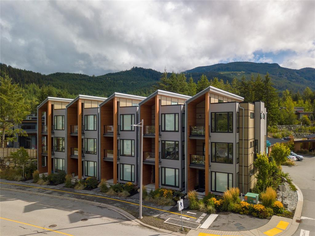 The Cirque townhomes in Cheakamus, Whistler